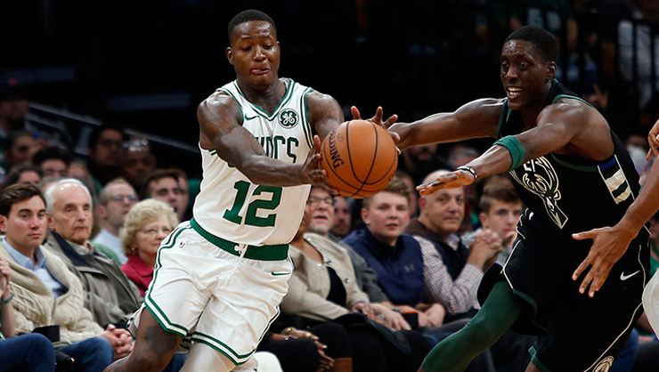 Celtics, Bucks'a dur dedi