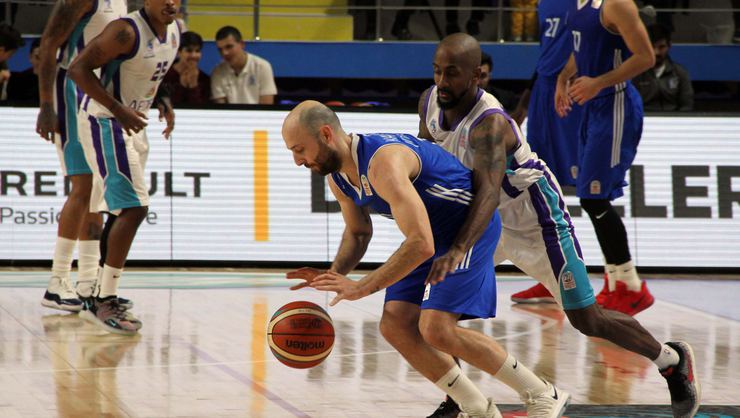 İstanbul BBSK son saniye üçlüğüyle galip