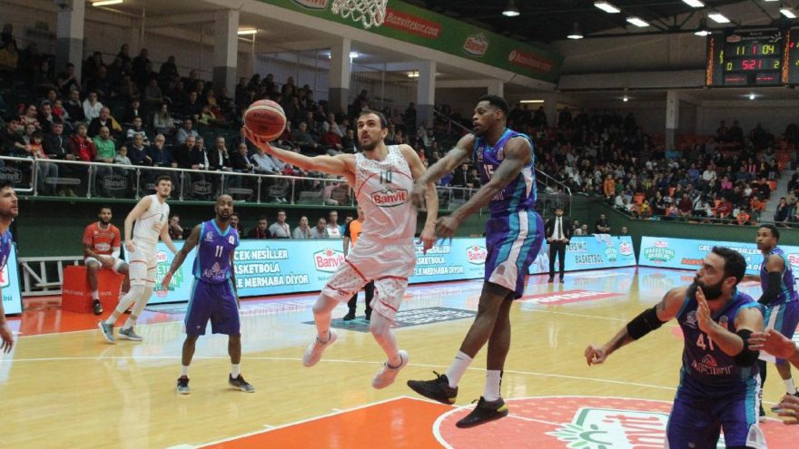 Banvit son topta kazandı