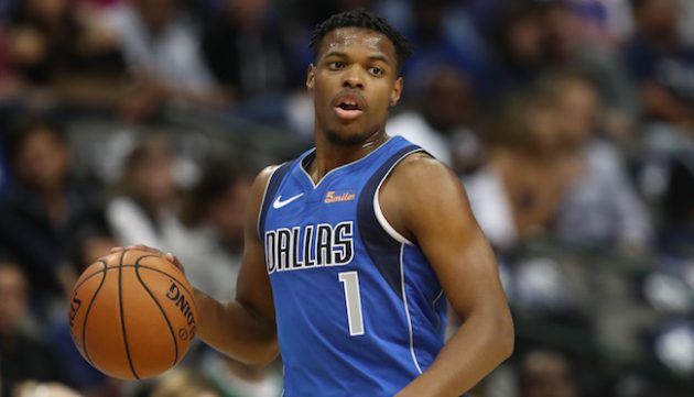 Dallas Mavericks, Dennis Smith'i takaslıyor