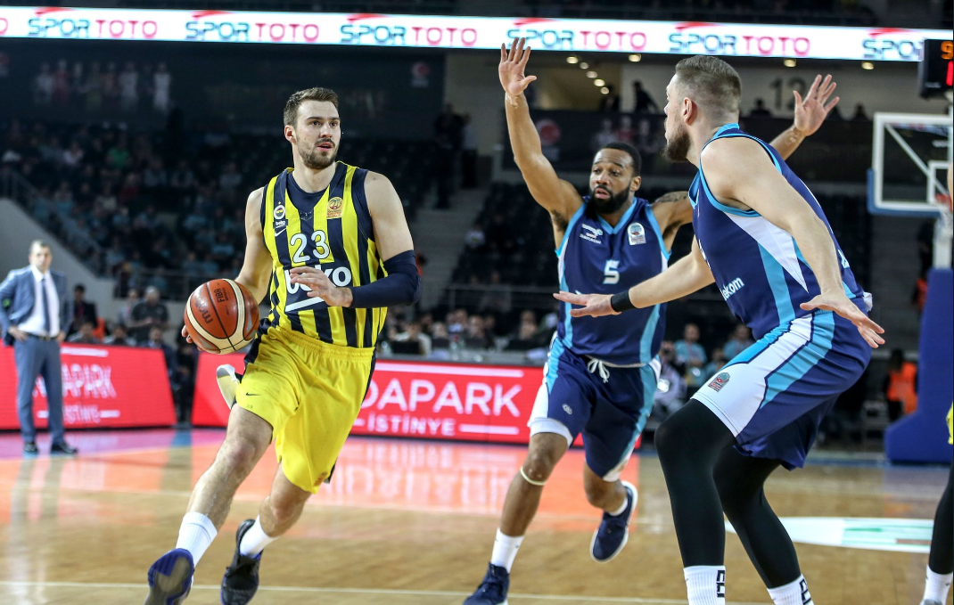 Finalin adı Anadolu Efes-Fenerbahçe Beko oldu