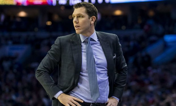 Luke Walton: ''Gelecek sezon Lakers'ta devam etmeliyim''