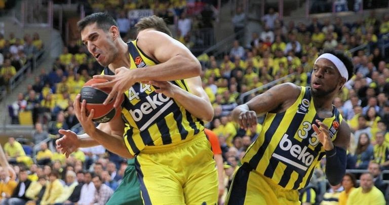 Fenerbahçe Beko evinde kaybetti