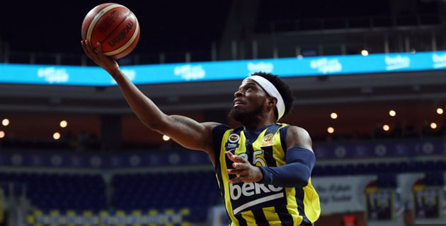 Fenerbahçe Beko, İstanbul BBSK'yı zorlanmadan geçti