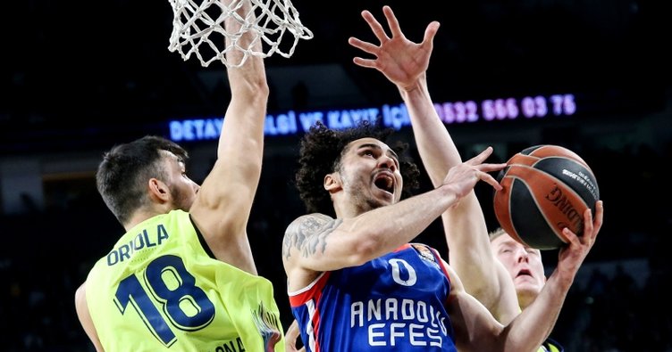 Anadolu Efes, Shane Larkin konusunda mutlu sona ulaştı