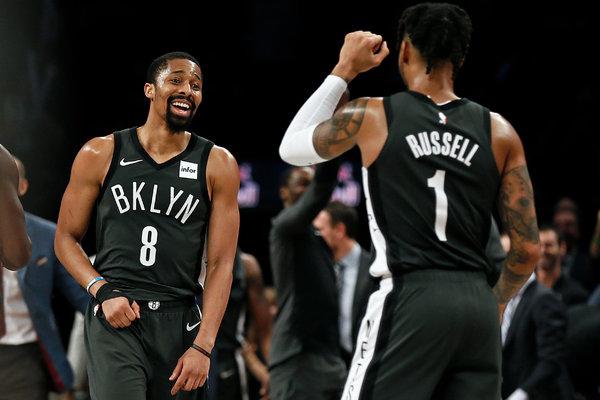 Ve Brooklyn Nets play off'ta!