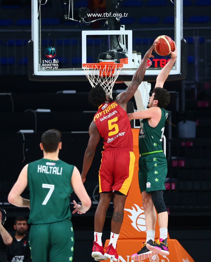 Cimbom evinde galip