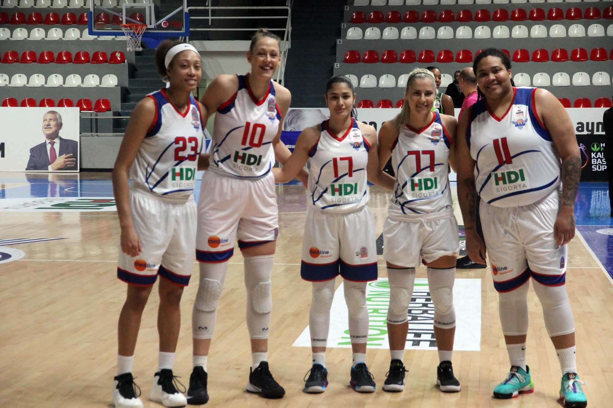 Büyükşehir Belediyesi Adana Basketbol'dan farklı galibiyet!