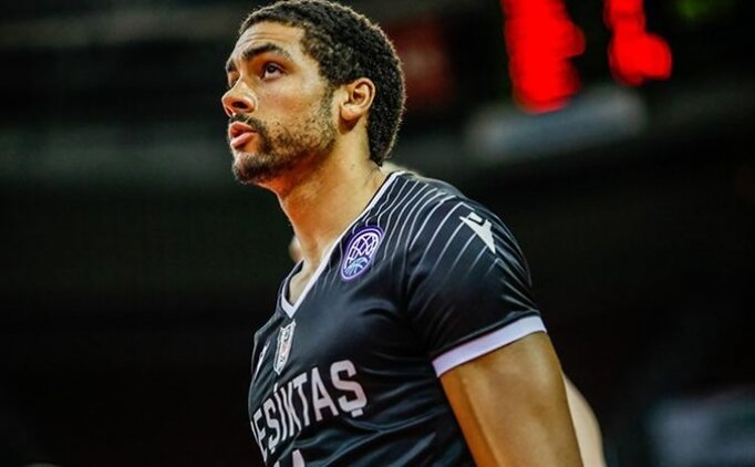 Beşiktaş'ta bir ayrılık daha!