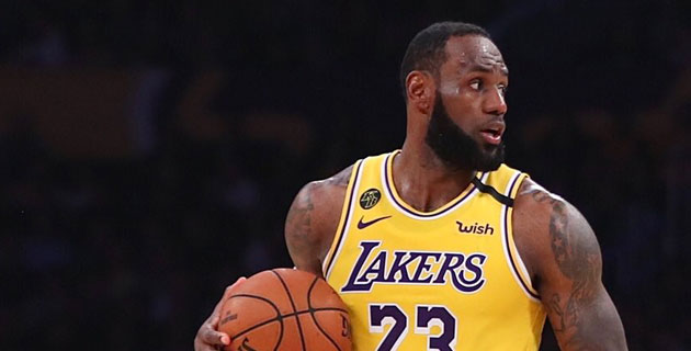 Lakers'ta şov devam ediyor